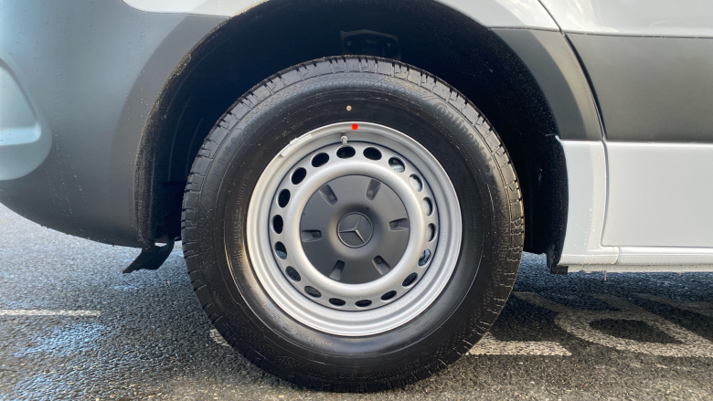 Mercedes-Benz Sprinter 315Cdi L2 Diesel Rwd 3.5t H2 Pro Van